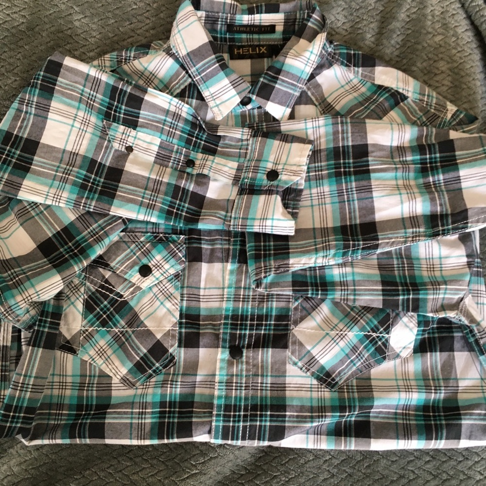 Helix small button down shirt - Picture 2 of 6